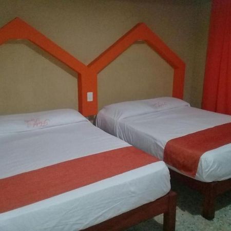 Hotel Lupita Acapulco Buitenkant foto